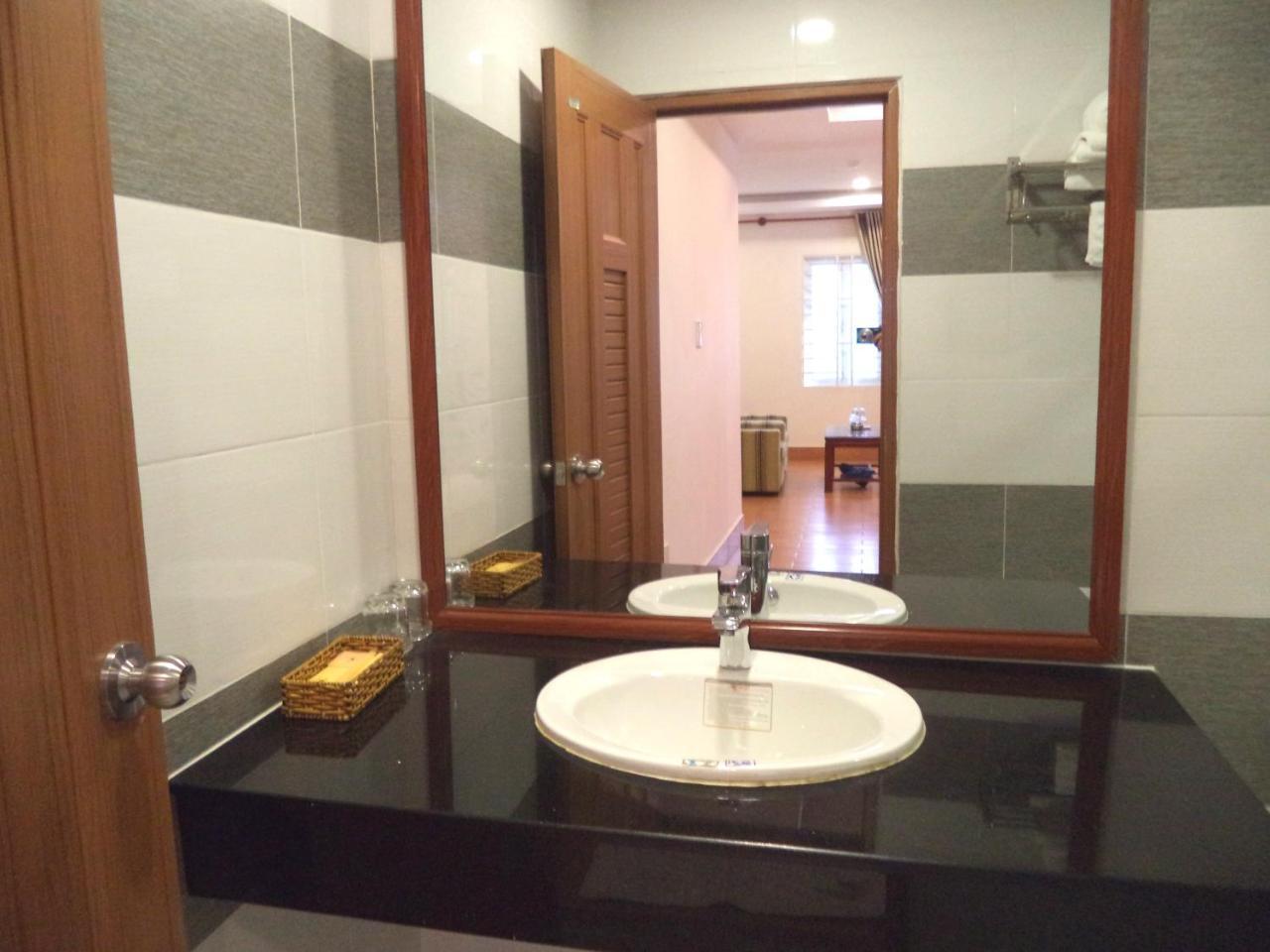 Golf Star Hotel Ho Chi Minh-Byen Eksteriør billede